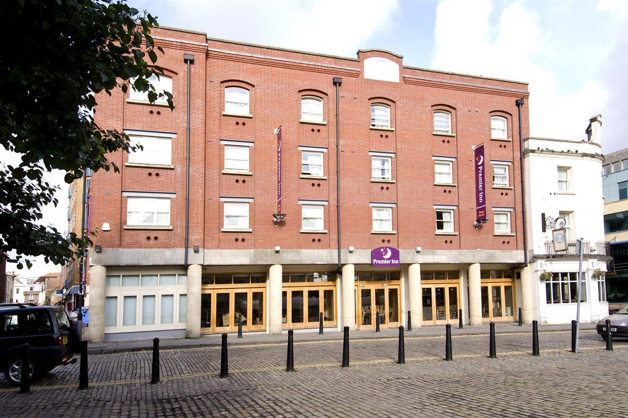 Premier Inn Bristol City Centre King Street Dış mekan fotoğraf