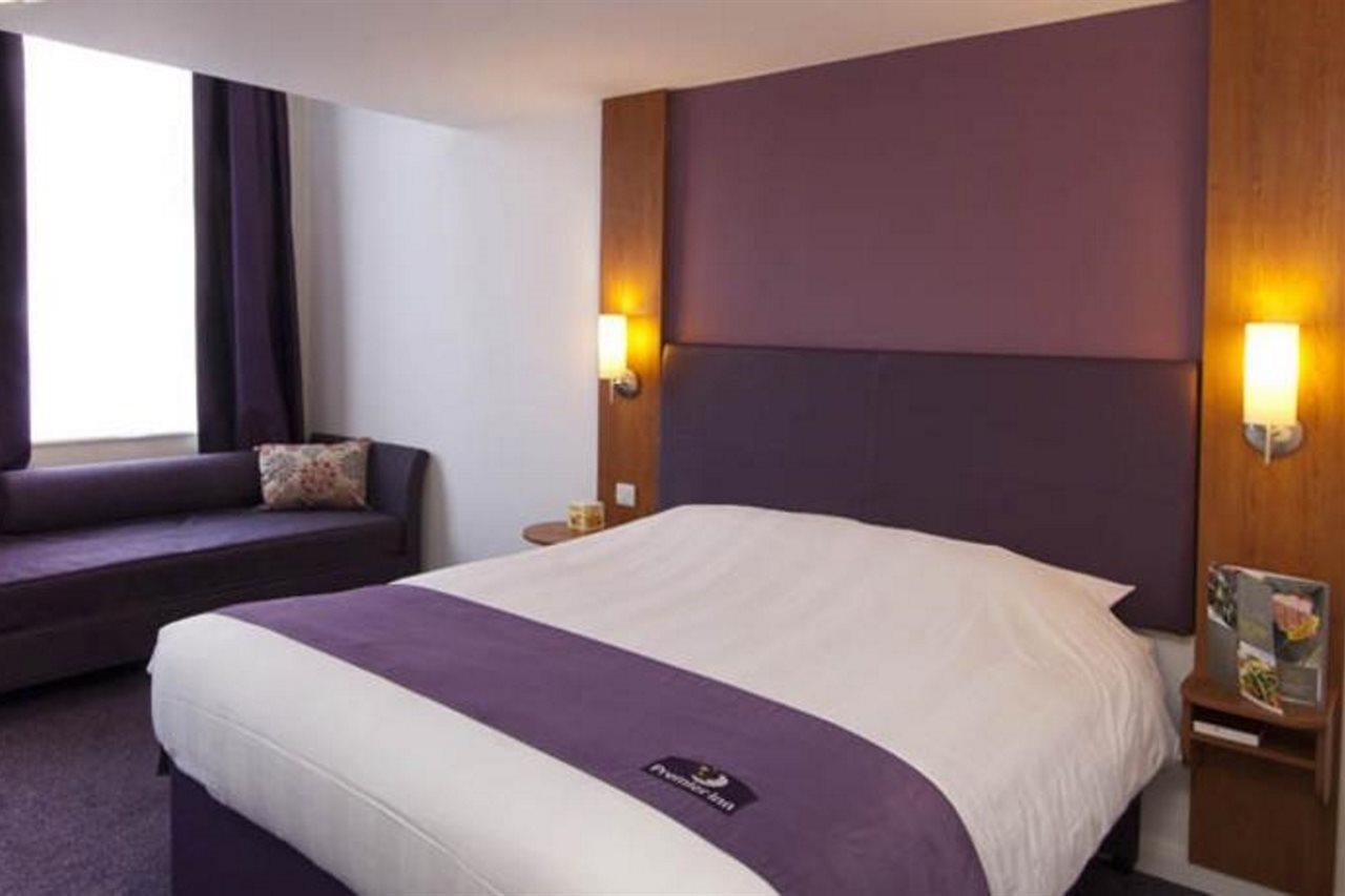 Premier Inn Bristol City Centre King Street Dış mekan fotoğraf