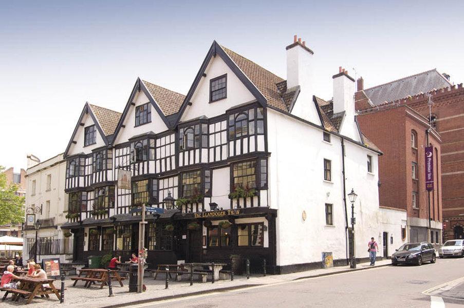 Premier Inn Bristol City Centre King Street Dış mekan fotoğraf